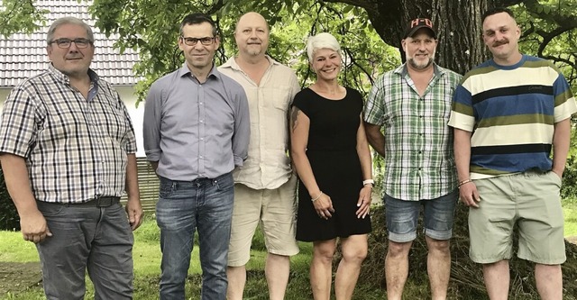 Der neue Ortschaftsrat von Riedlingen ...ndra Maier, Philipp Hug und Paul Summ.  | Foto: Jutta Schtz