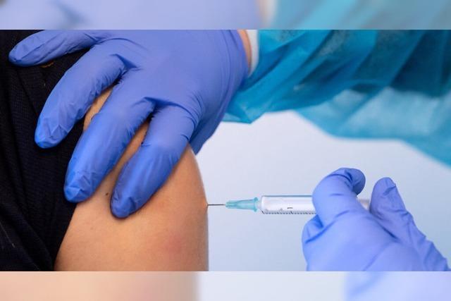Corona-Sommerwelle verluft undramatisch – aber der Impfschutz ist oft veraltet
