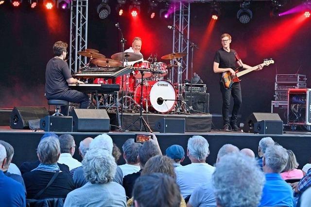 Fotos: Wolfgang Haffner Trio beim Bad Krozinger Open Air