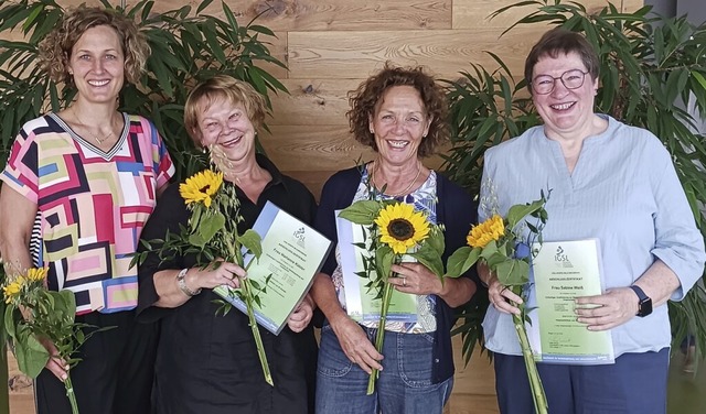 Koordinatorin Sofie Harscher mit den n...ra Ganter und Sabine Wei (von links).  | Foto: privat