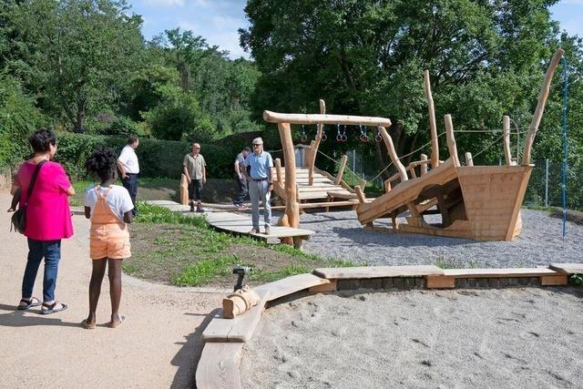 Spielplatz saniert: Schiff ahoi fr die Kinder im Mllheimer Kalchen