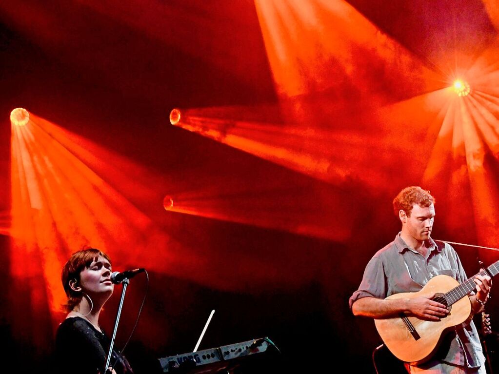 Gizmo Varillas und Blanco White beim Stimmenfestival im Lrracher Rosenfelspark