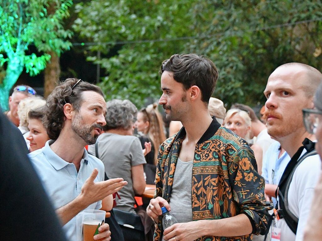 Gizmo Varillas und Blanco White beim Stimmenfestival im Lrracher Rosenfelspark