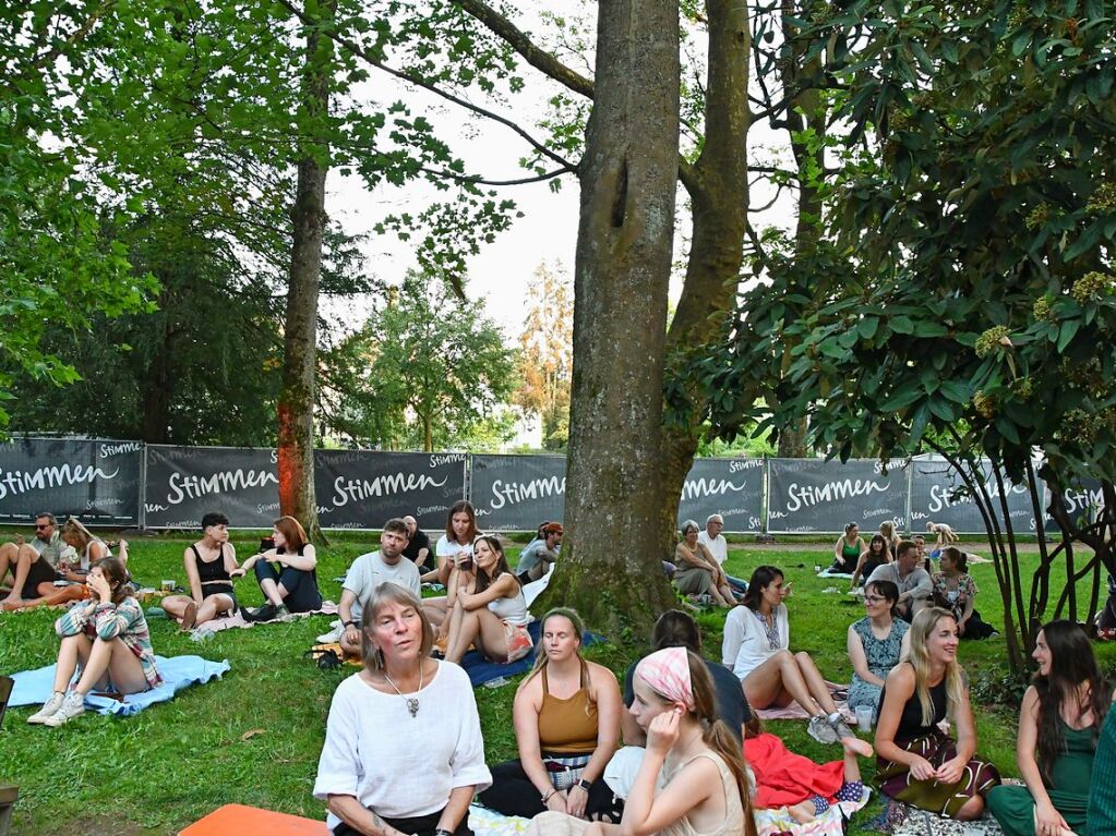 Gizmo Varillas und Blanco White beim Stimmenfestival im Lrracher Rosenfelspark