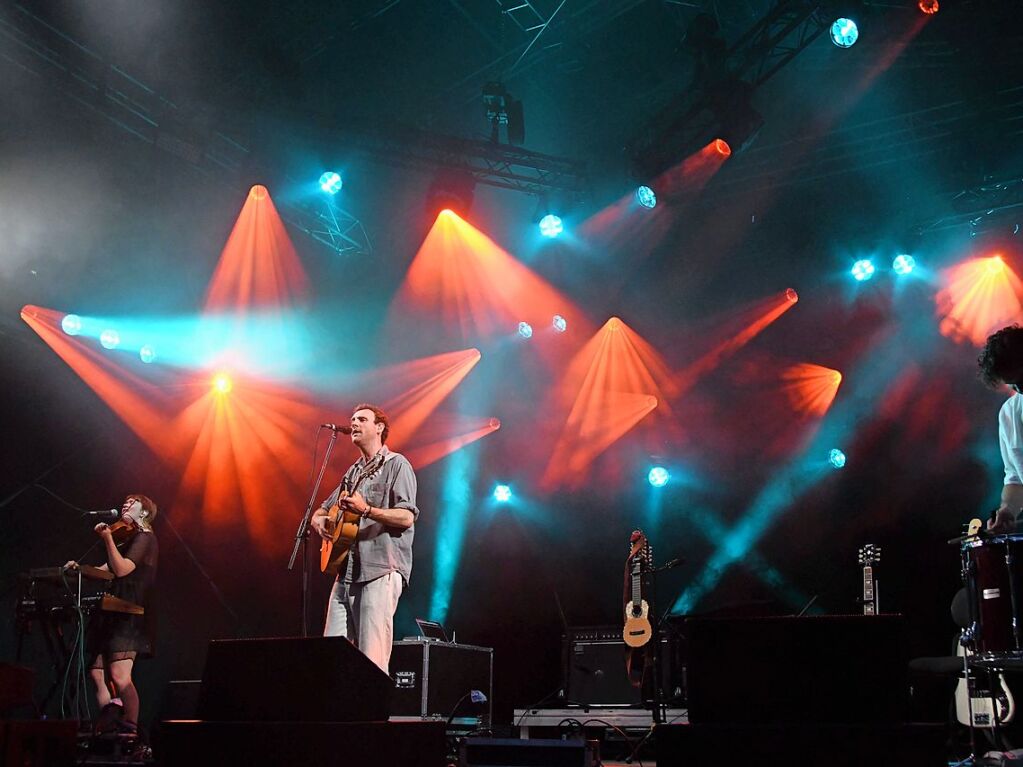 Gizmo Varillas und Blanco White beim Stimmenfestival im Lrracher Rosenfelspark