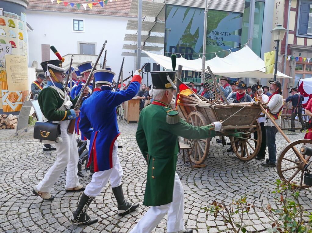 Offenburg feiert Freiheit in Erinnerung an die 13 Offenburger Forderungen nach demokratischen Grundrechten vom 12. September 1847 erstmals whrend der Hundstage.