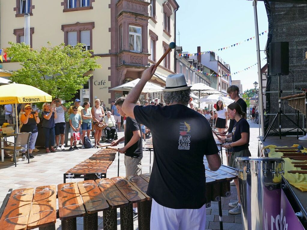 Erstmals konnte die Musikschule am Freiheitsfest teilnehmen