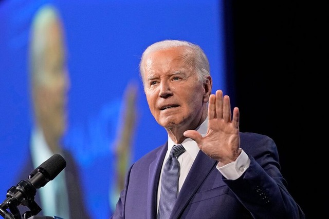 Joe Biden tritt bei der US-Wahl im November nicht mehr an.  | Foto: Susan Walsh (dpa)