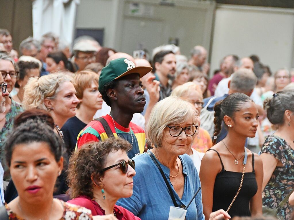 Stimmenkonzerte im Rosenfelspark mit Sona Jobarteh und die Congo Cowboys am Samstag und Helene Blum & Harald Haugaard Band am Sonntagh.