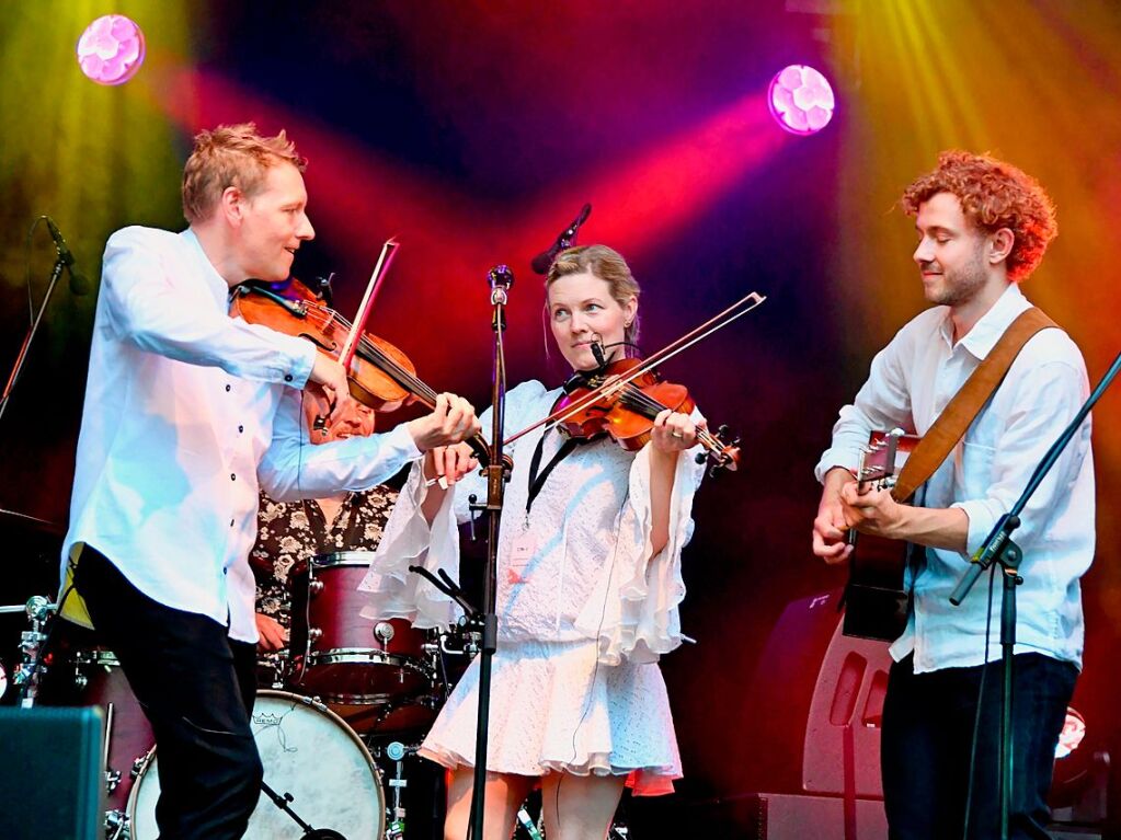 Stimmenkonzerte im Rosenfelspark mit Sona Jobarteh und die Congo Cowboys am Samstag und Helene Blum & Harald Haugaard Band am Sonntagh.