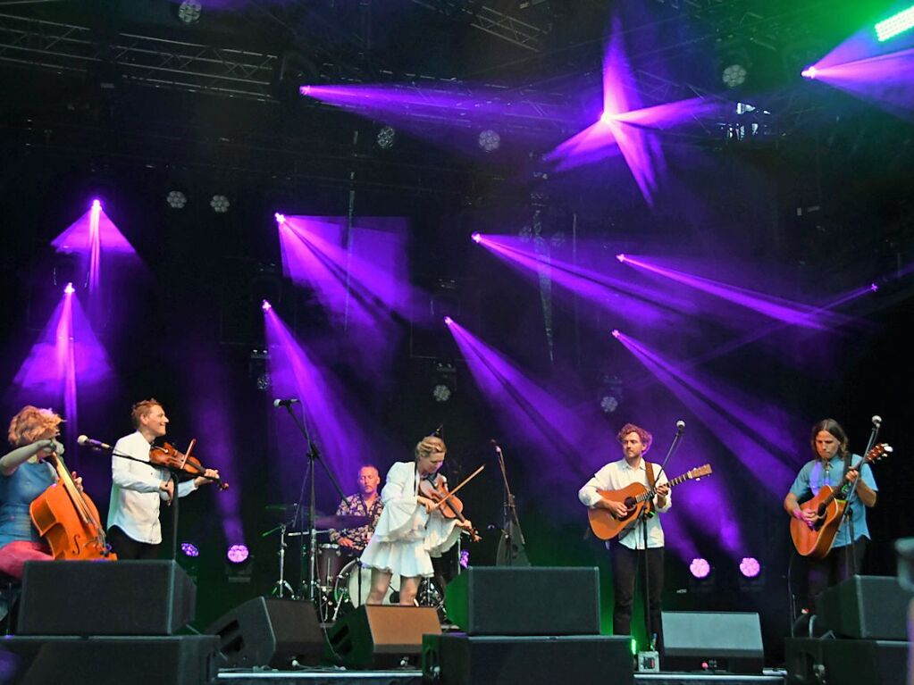 Stimmenkonzerte im Rosenfelspark mit Sona Jobarteh und die Congo Cowboys am Samstag und Helene Blum & Harald Haugaard Band am Sonntagh.