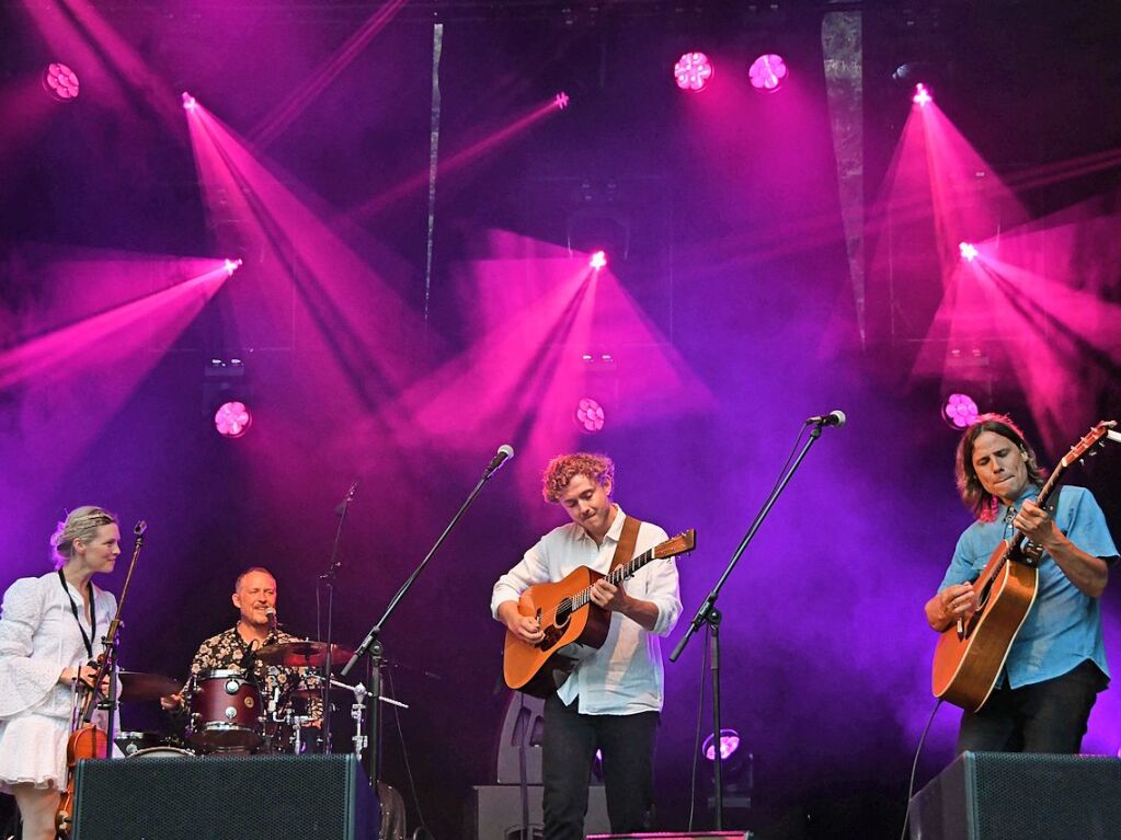 Stimmenkonzerte im Rosenfelspark mit Sona Jobarteh und die Congo Cowboys am Samstag und Helene Blum & Harald Haugaard Band am Sonntagh.