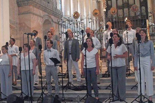 Der Jazzchor Freiburg fhrt sein neues Programm Sacred im Dom St. Blasien auf
