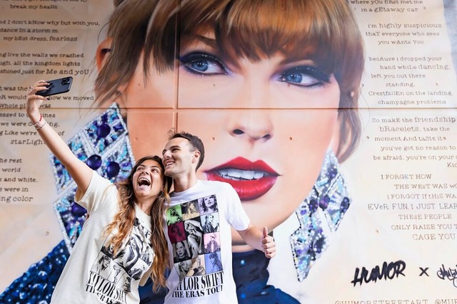 Swifties sind Fans des Popstars Taylor Swift.  | Foto: David Parry Media Assignments (dpa)