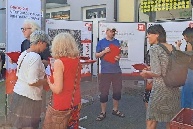 Infostand sammelt viele Wnsche fr eine attraktivere Offenburger City