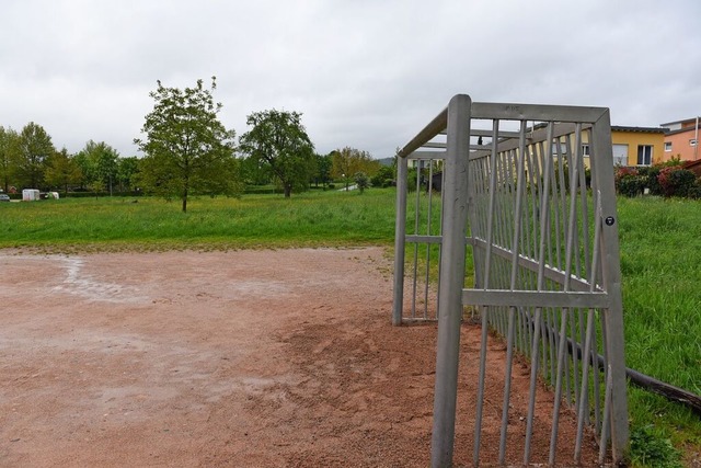 Die Gemeinschaftsunterkunft in Stetten...soll vor die Container verlegt werden.  | Foto: Jonas Gnther