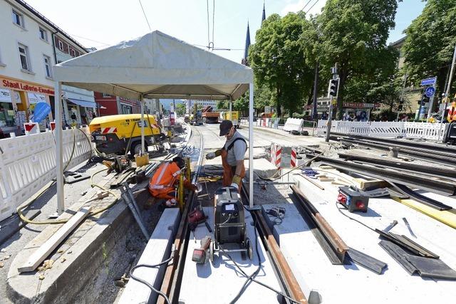 B31 wird ab Donnerstag in Freiburg Richtung Westen stellenweise einspurig