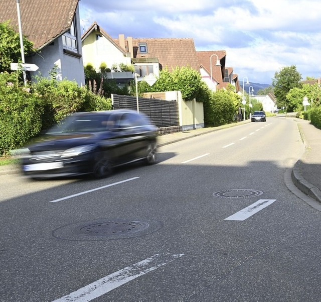 In Vrstetten soll die Denzlinger Strae einen Zebrastreifen erhalten.  | Foto: Markus Zimmermann