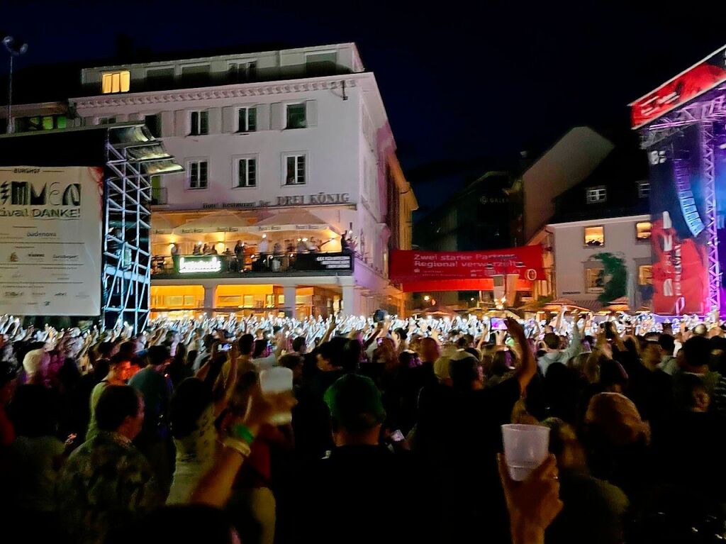 Gims und als Support KT Gorique bei Stimmen auf dem Alten Marktplatz