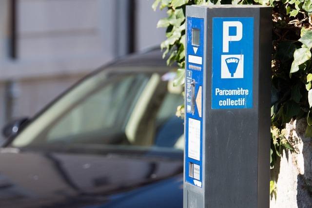 Blau, gelb, wei: Viele Verkehrsregeln in der Schweiz erkennt man an den Farben