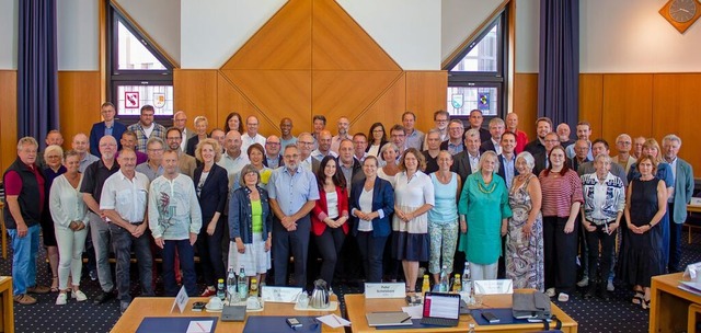 Bei der Konstituierung fehlten einige ...nicht aufs Gruppenfoto fr die Presse.  | Foto: Stefan Heigl (Landratsamt Lrrach)