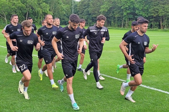 Im Training haben die Spieler des FC 0... ersten Spieltag in der Regionalliga.   | Foto: Stefan Kech