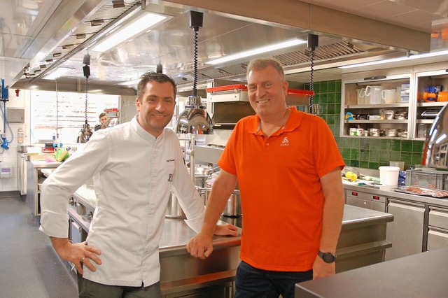 Patrick Decker (rechts) hat von Sterne...hrenbacher einige Ratschlge erhalten.  | Foto: Wolfgang Beck