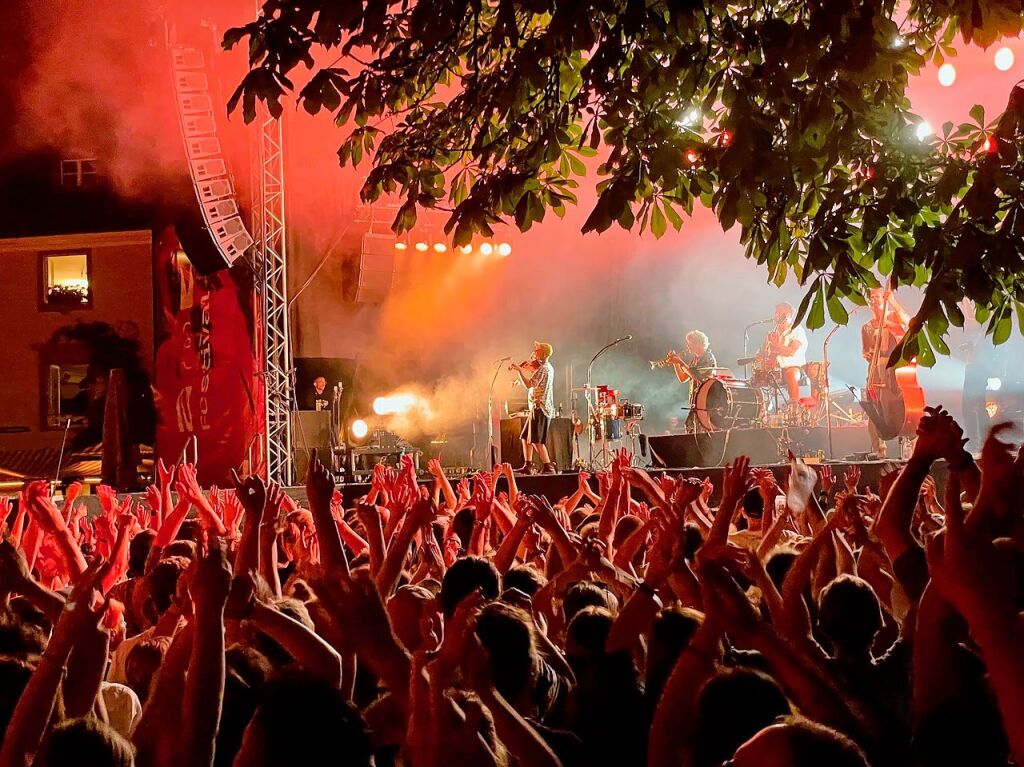 Bukhara und als special guest Sharktank bei Stimmen auf dem Alten Marktplatz in Lrrach