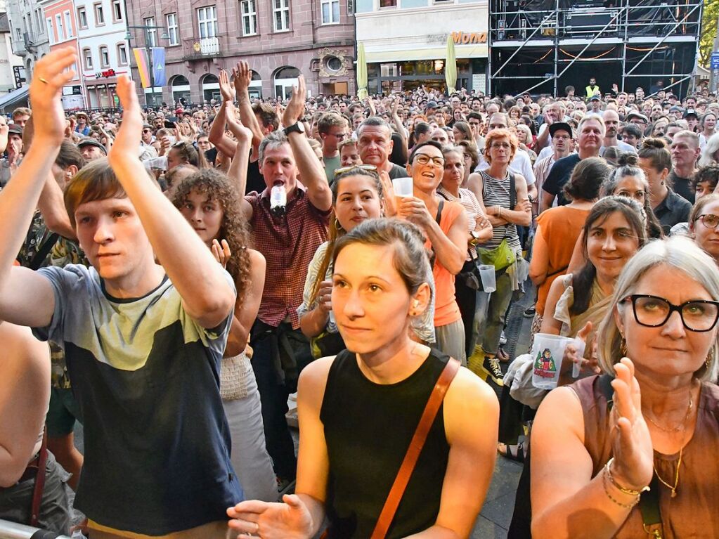 Bukhara und als special guest Sharktank bei Stimmen auf dem Alten Marktplatz in Lrrach