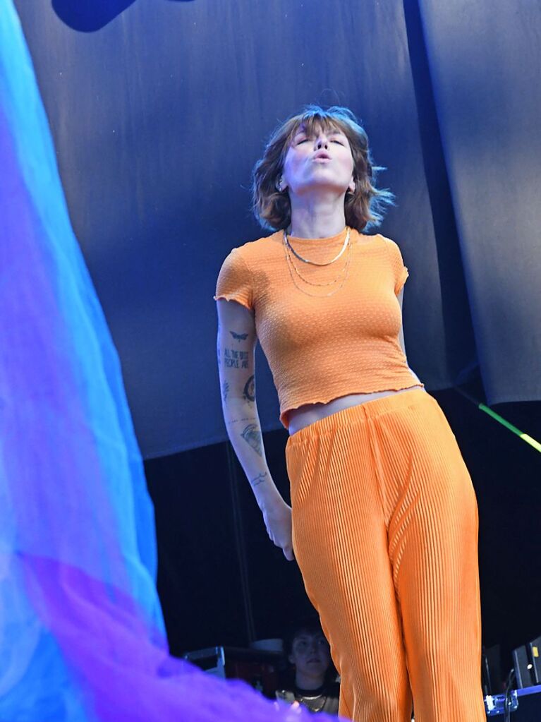 Sportfreunde Stiller beim Stimmenfestival auf dem Lrracher Marktplatz. Supportet von Antje Schomaker