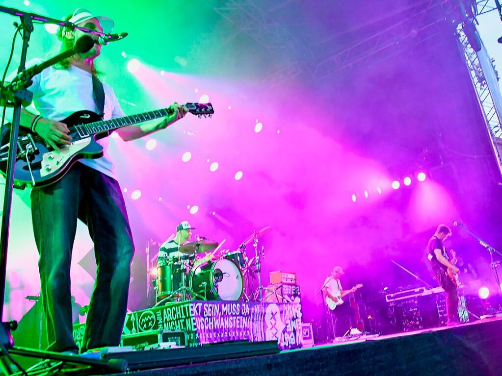 Sportfreunde Stiller beim Stimmenfestival auf dem Lrracher Marktplatz. Supportet von Antje Schomaker