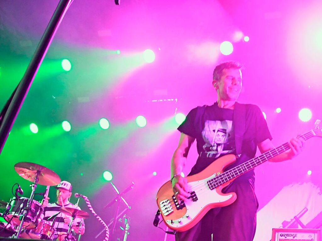 Sportfreunde Stiller beim Stimmenfestival auf dem Lrracher Marktplatz. Supportet von Antje Schomaker