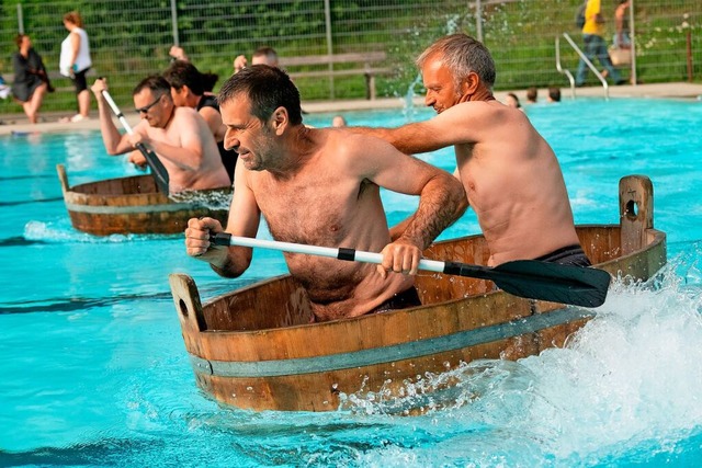 Das Zuber-Rennen ist ein Highlight  | Foto: Wolfgang Scheu