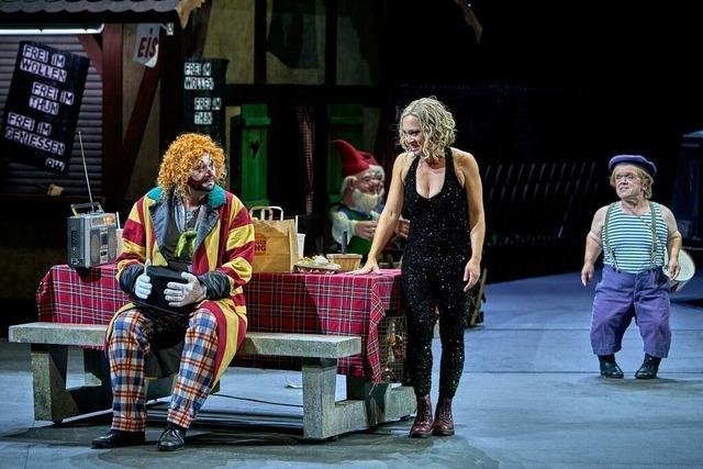 Flying Festspiel Circus: Die Bayreuther Wagner Festspiele