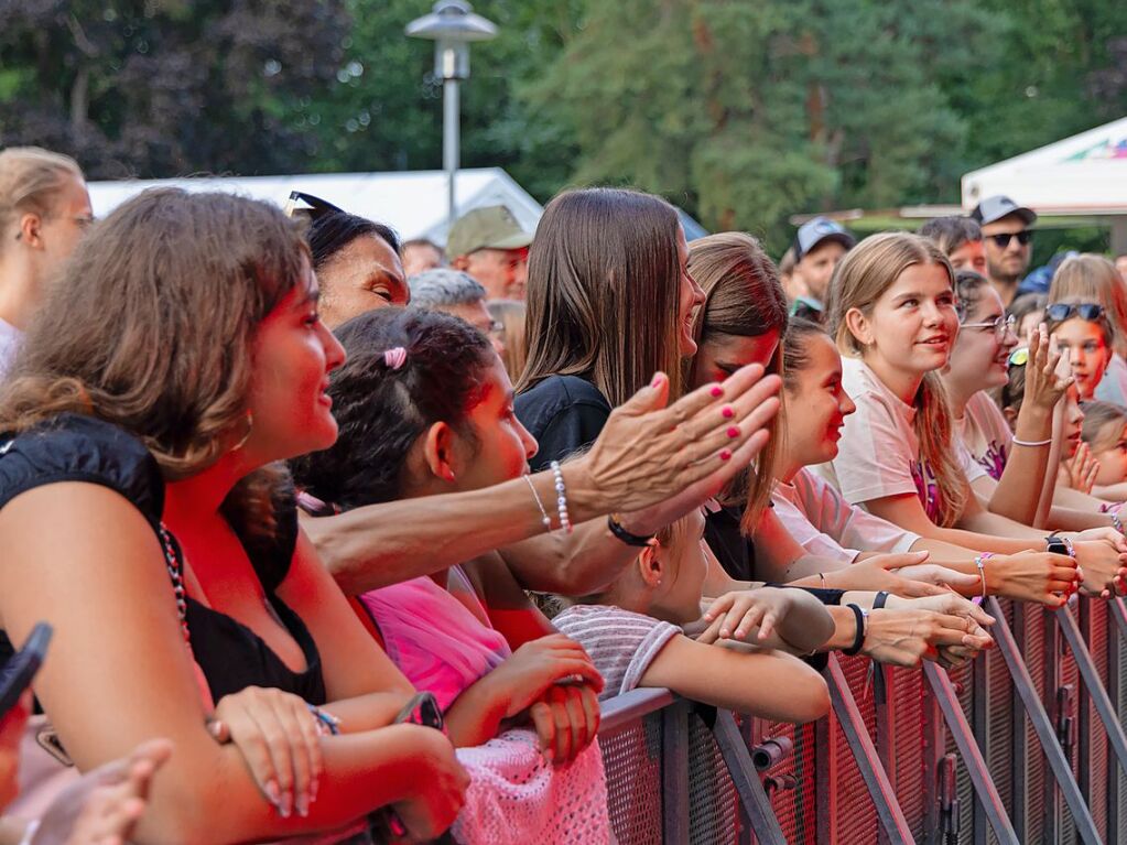 Am Wochenende traten Leony und The Hooters beim Open-Air-Festival im Park Bad Krozingen auf. Das sommerliche Event dauert noch bis zum 2. August.