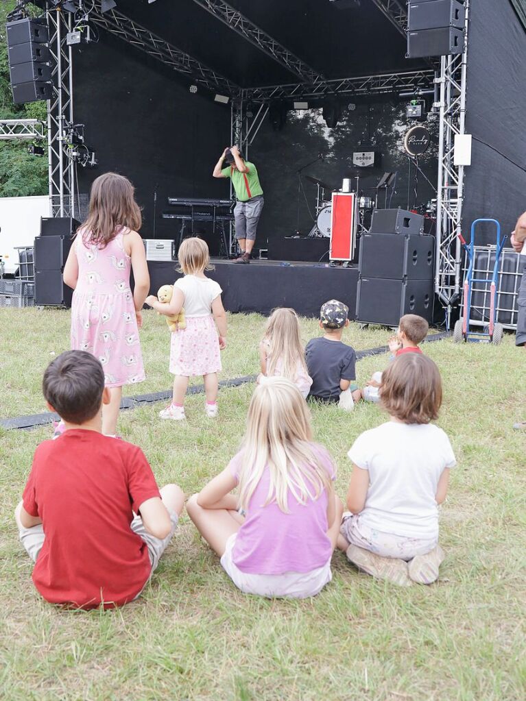 Spa fr jung und alt: Ein vielfltiges Programm und die besondere Atmosphre im Kurpark zeichnen das Bad Bellinger Lichterfest aus.