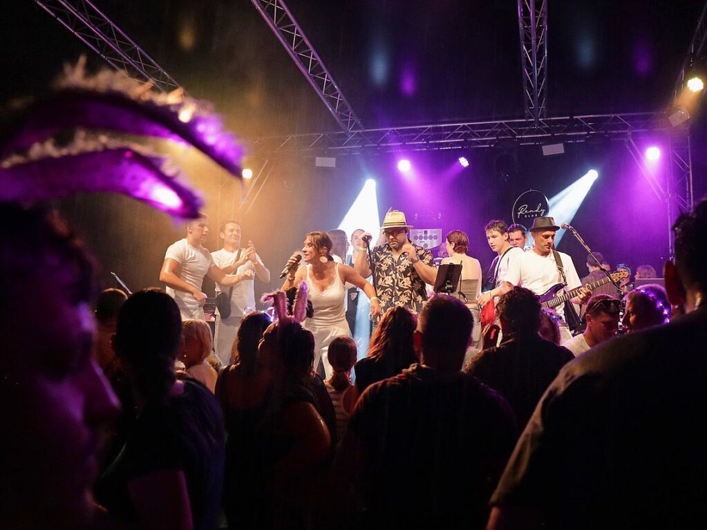 Randy Club bringt die Stimmung auf den Siedepunkt.