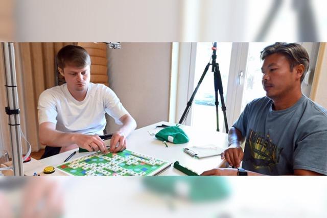 Beim Scrabble-Turnier in Freiburg haben mehr als 50 Spieler gescrabbelt