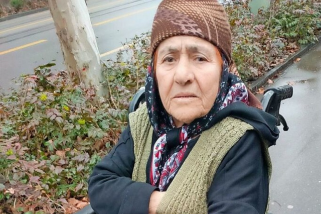 84-Jhrige abgeschoben: Nun muss die Familie 5000 Euro zahlen