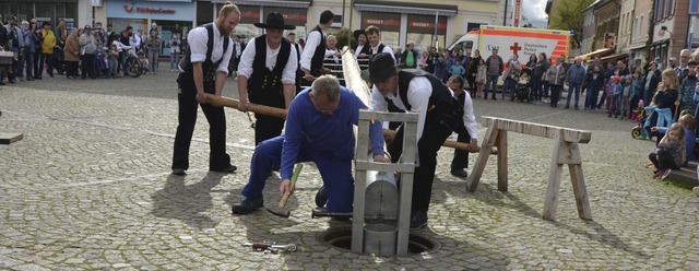 Nicht nur beim Maibaumstellen wird zus...lant, ein Meisternetzwerk zu grnden.   | Foto: Michael Strter