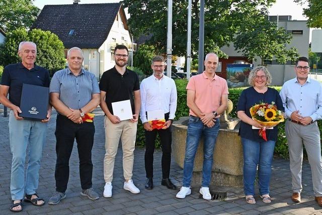 Im Pfaffenweiler Gemeinderat sitzen jetzt zwei Fraktionen mit je sechs Mitgliedern