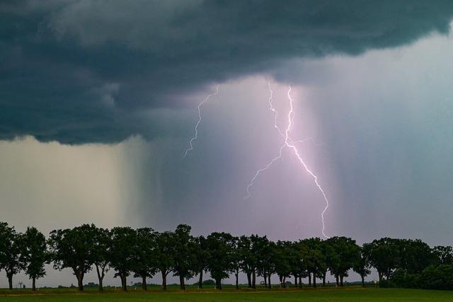 Nach viel Sonne und hohen Temperaturen drohen Gewitter in Baden-Wrttemberg