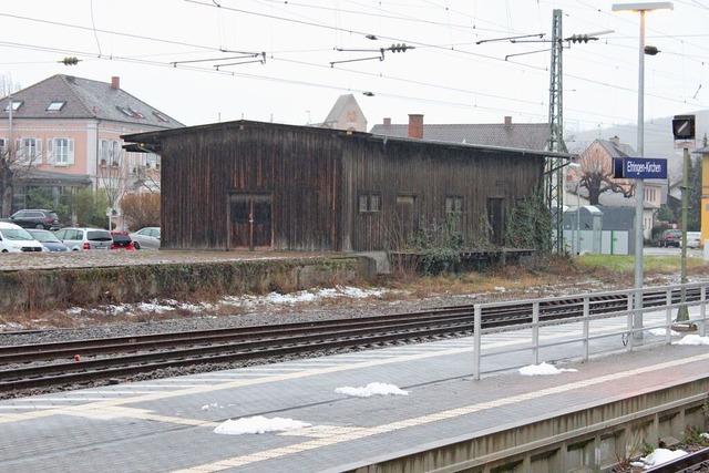 Der Gterschuppen am Bahnhof Efringen-Kirchen  | Foto: Victoria Langelott