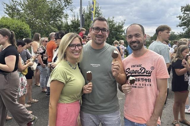 1400 Menschen kamen zum Eistruck in Adelhausen