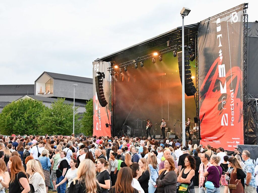 James Blunt und The Great Leslie am neuen Stimmen-Spielort auf dem Vitra Campus in Weil am Rhein