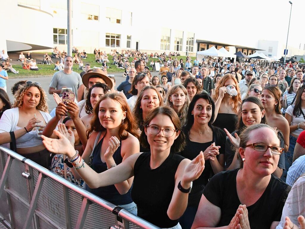 Birdy und Woody beim Stimmenfestival auf dem Vitra Campus in Weil am Rhein