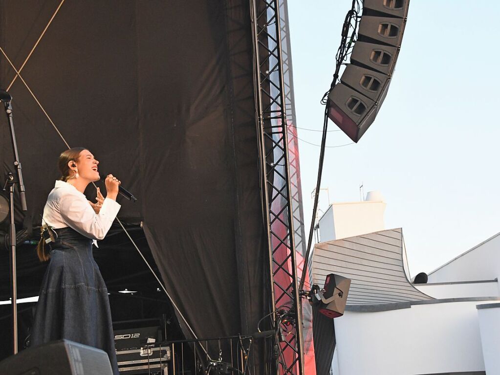 Birdy und Woody beim Stimmenfestival auf dem Vitra Campus in Weil am Rhein