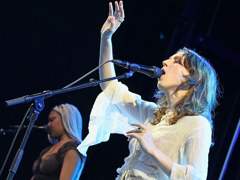 Birdy und Woody beim Stimmenfestival auf dem Vitra Campus in Weil am Rhein