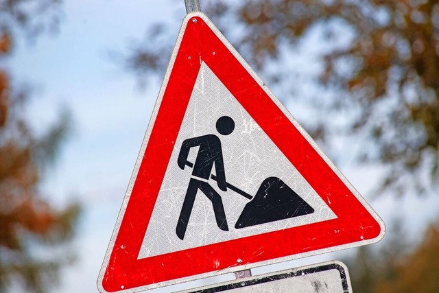 Die Strae nach St. Ulrich wird bald gesperrt sein.  | Foto: Stefan Sauer (dpa)