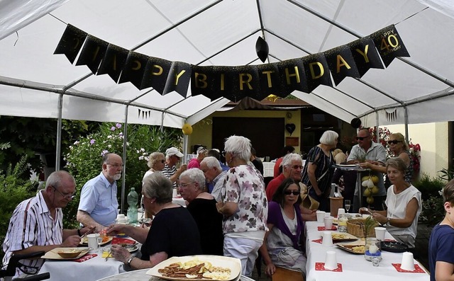 Im Garten von Rolf Nnninger wurde das...Bestehen der IG Buttenhalde gefeiert.   | Foto: Heinz und Monika Vollmar